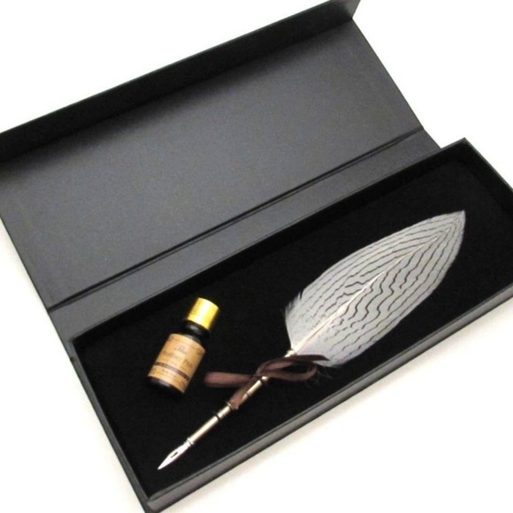 White Quill Pen Perfect Gift For Christmas Boutique